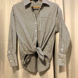 Dynamite button up, Grey and White pin stripes, Size Small